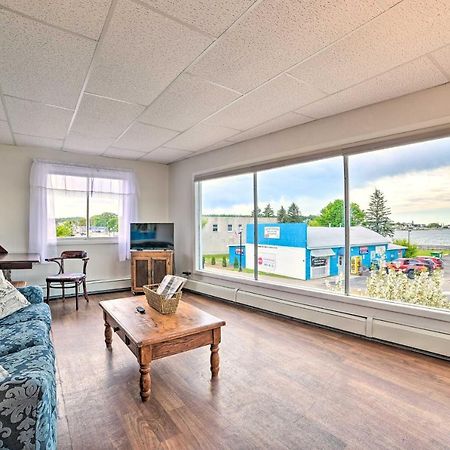 Walkable St Ignace Condo With Lake Huron Views Сент Игнас Екстериор снимка